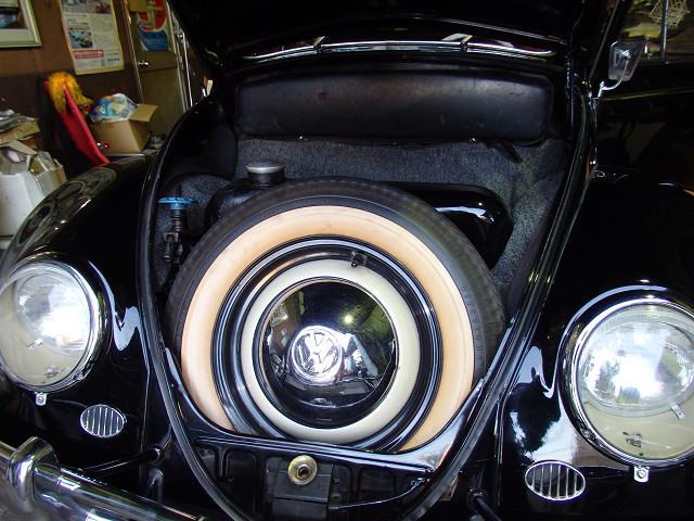 ��⃏�[�Q���r�[�g�� 1956�N�� TYPE-1 OVAL