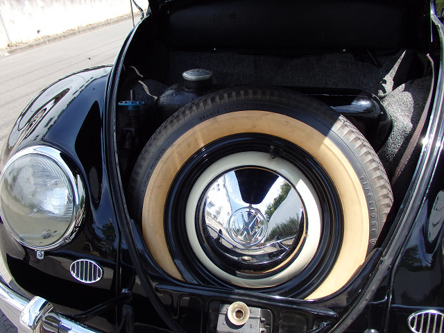 ��⃏�[�Q���r�[�g�� 1956�N�� TYPE-1 OVAL