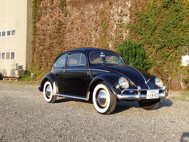 ��⃏�[�Q���r�[�g�� 1957�N�� TYPE-1 OVAL