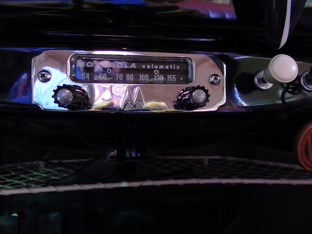 ��⃏�[�Q���r�[�g�� 1957�N�� TYPE-1 OVAL