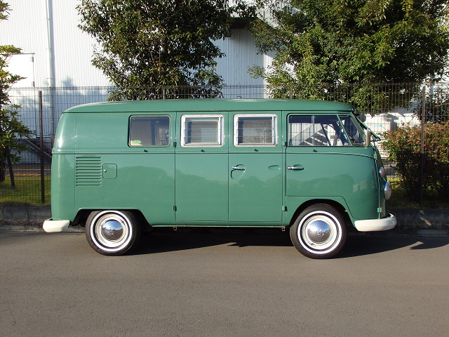 ��⃏�[�Q���o�X 1966�N�� TYPE-2 KOMBI